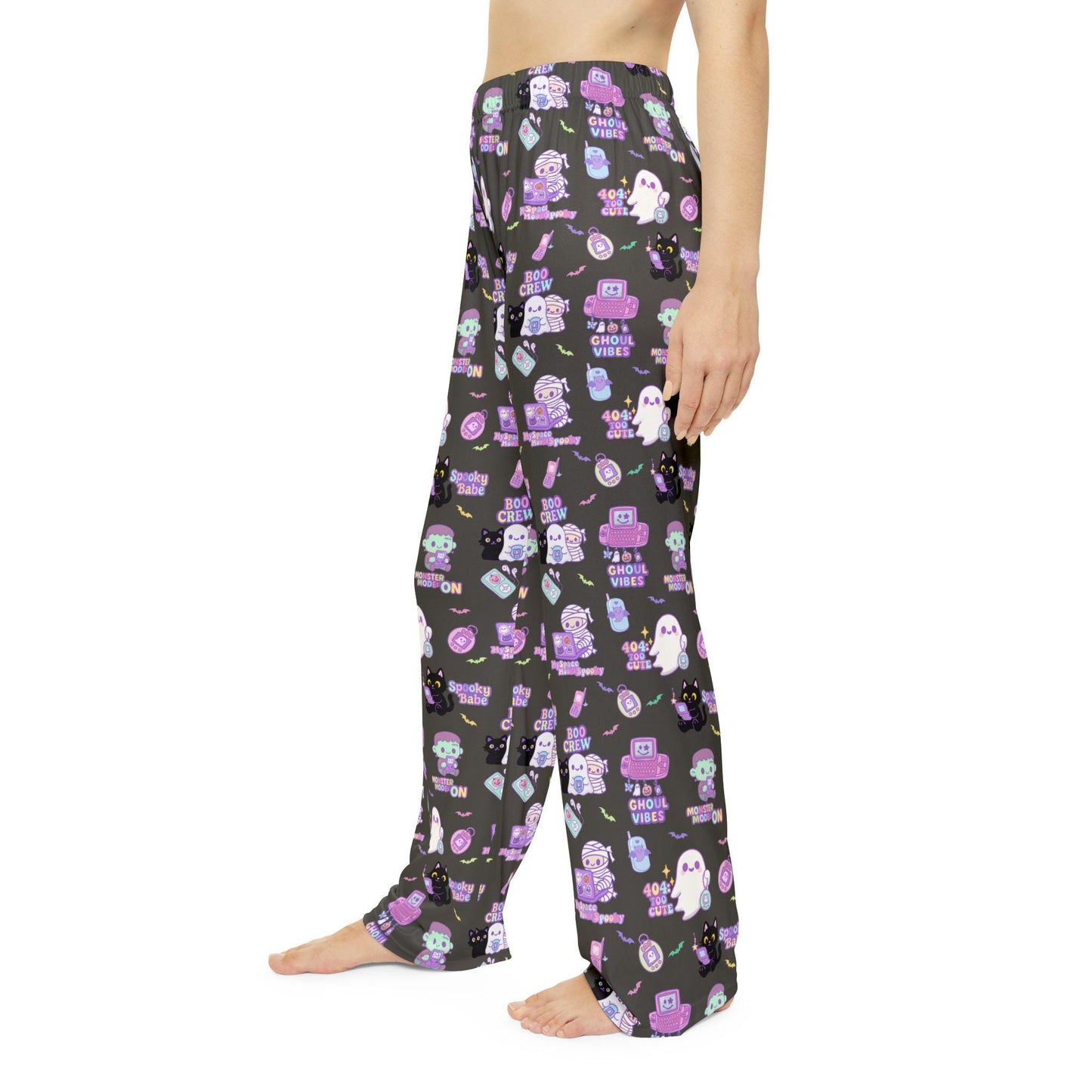 Whimsical Ghost Pajama Pants: Women's Halloween Sleepwear