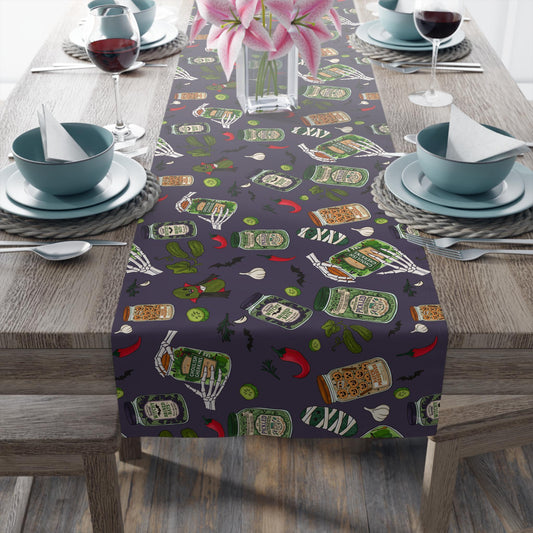 Spooky Halloween Table Runner: Vintage Style Decor